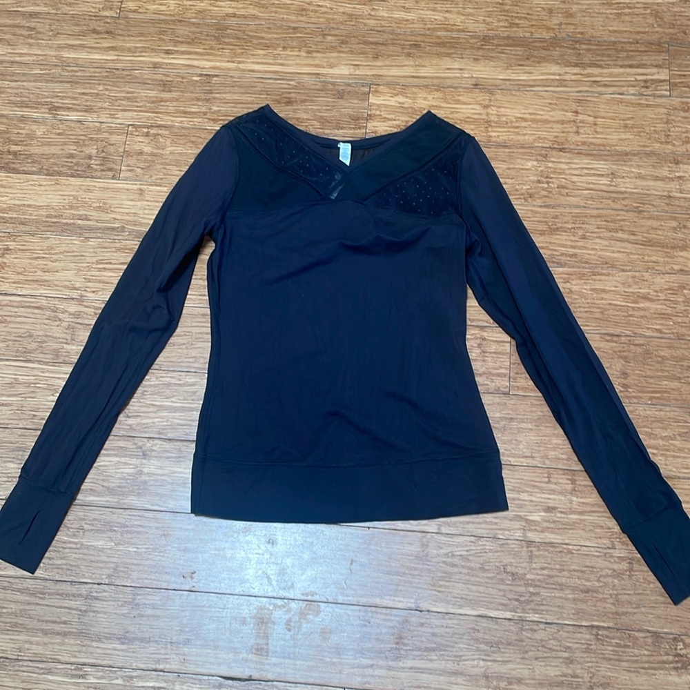 Long sleeve with sheer neckline